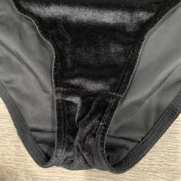 NWT Juicy Couture Velvet Holiday Bodysuit - Picture 5 of 6